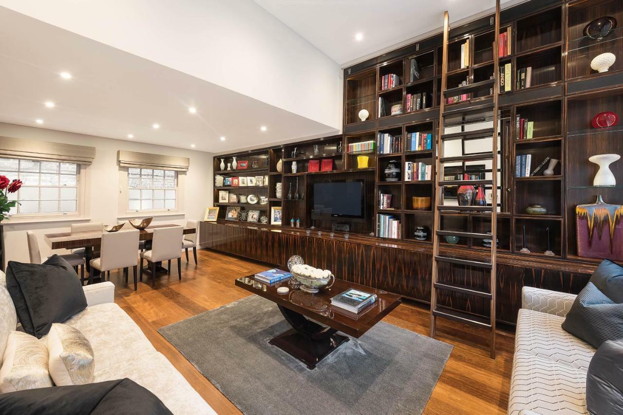Spectacular Knightsbridge House Harrods 1 Minute Villa ลอนดอน ภายนอก รูปภาพ